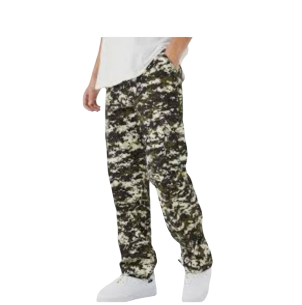 Boohoo MAN Men Relaxed Toggle Hem Pixilated Modal Green Camo Cargo Pants Size 26 - Picture 11 of 11